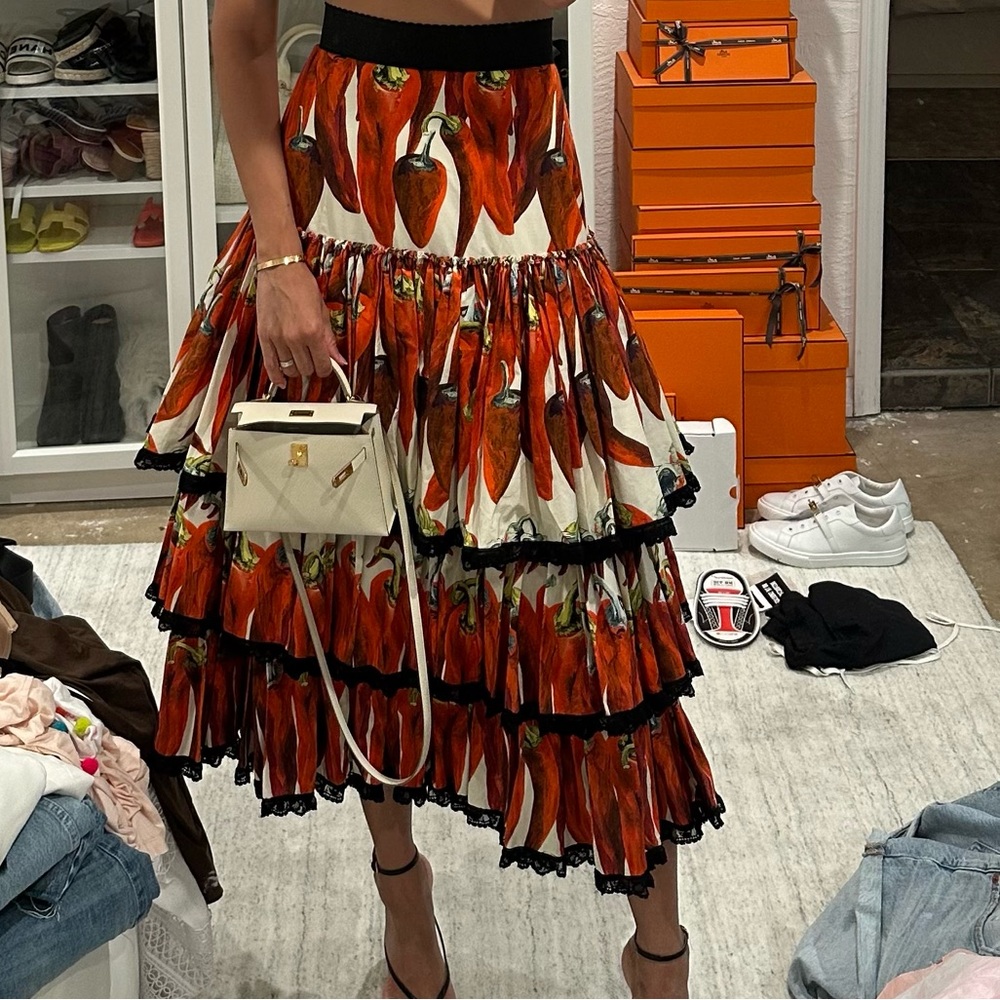Dolce & Gabbana Chili Pepper Midi Tiered Skirt IT38 - Picture 6 of 7